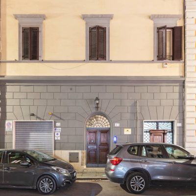 portone-ingresso